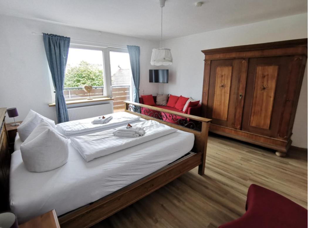Hotel Wettlaufer Хомберг Экстерьер фото